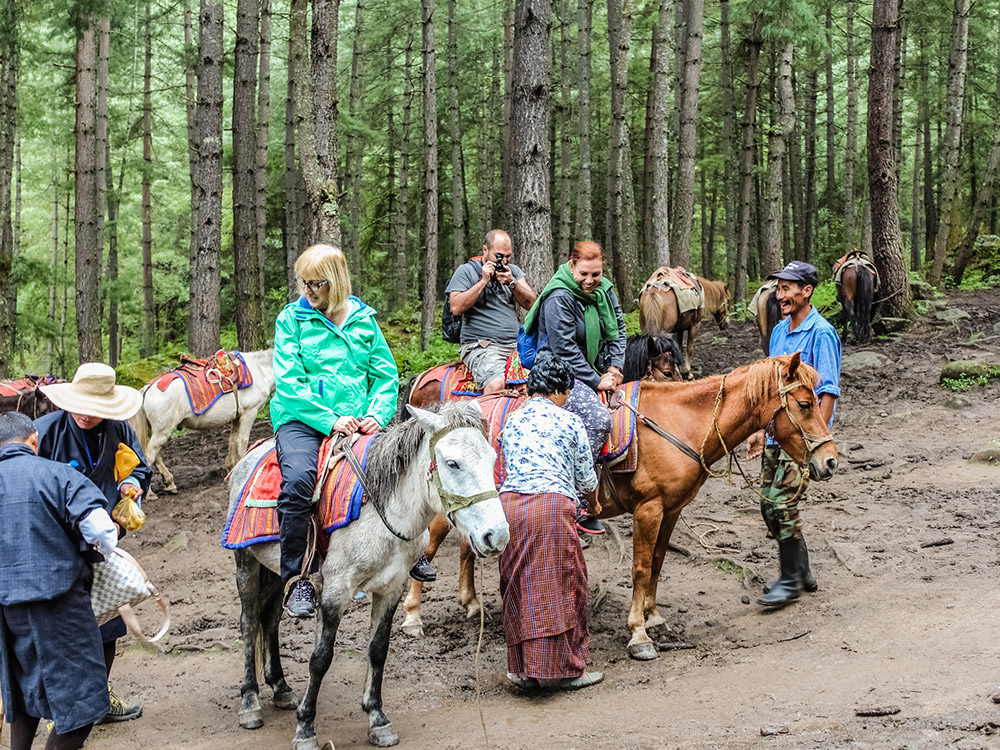 Travel Bhutan Tour